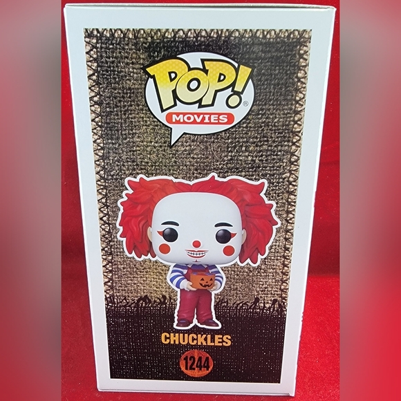 Chuckles spirit exclusive funko # 1244 (nib) with pop protector - Picture 6 of 7